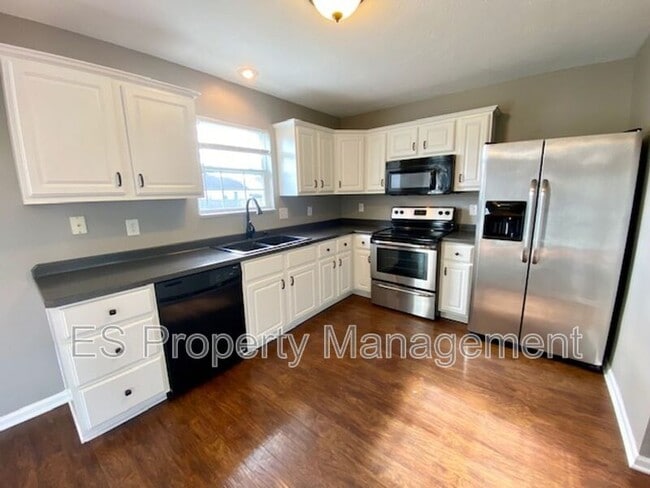 Building Photo - 6629 W Denton Dr