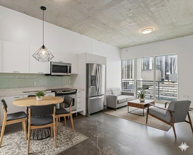 Building Photo - 133 NE 2nd Ave