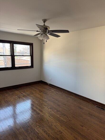Building Photo - 6849 N Overhill Ave