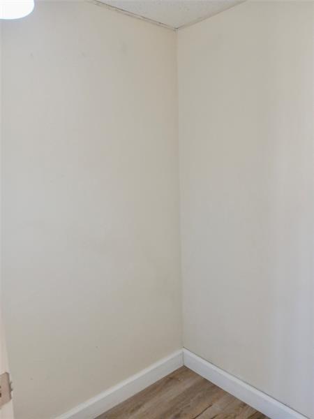 Building Photo - 4131 Oak Terrace Dr