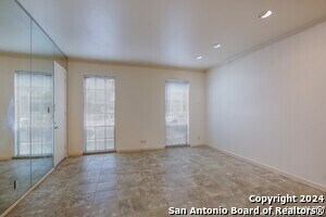 Building Photo - 7707 Broadway