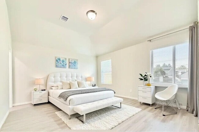 Building Photo - 22858 Ephesus Ave