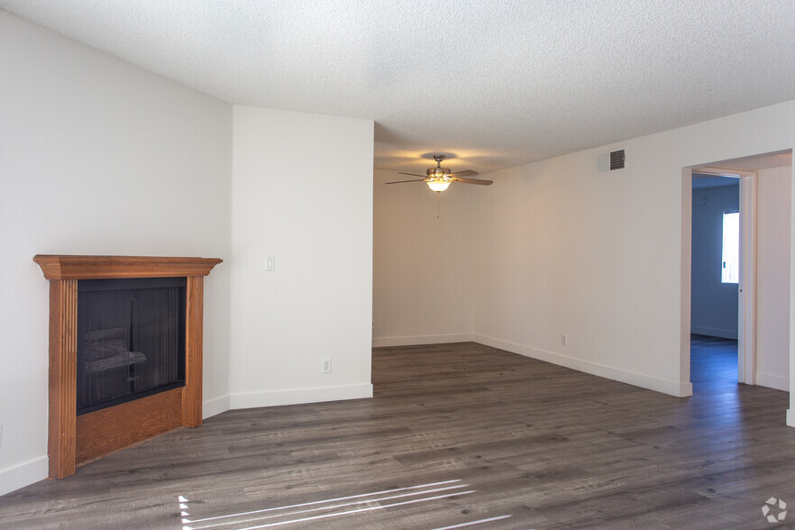 Interior Photo - Oxnard Apartments