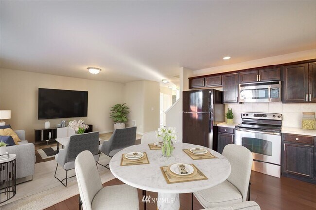 Building Photo - Your Perfect Lake Stevens Home — Stylish, ...