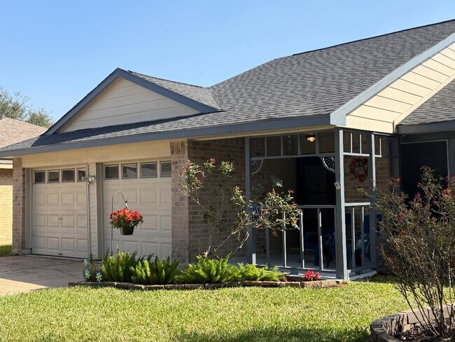 Building Photo - 14107 Mary Sue Ct