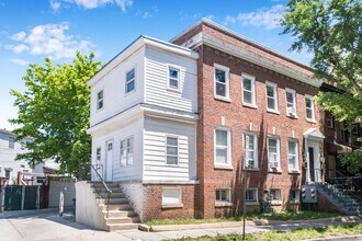 Building Photo - 1535 Ogden St NW
