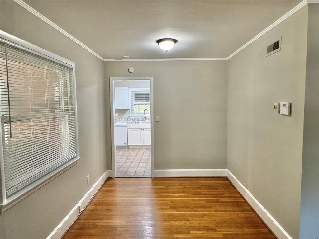 Building Photo - 929 Parkwood Dr
