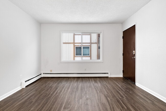Living Room - Newly Remodeled - 508 N Bliss St