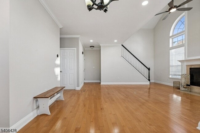 Building Photo - 52 Wildflower Ln