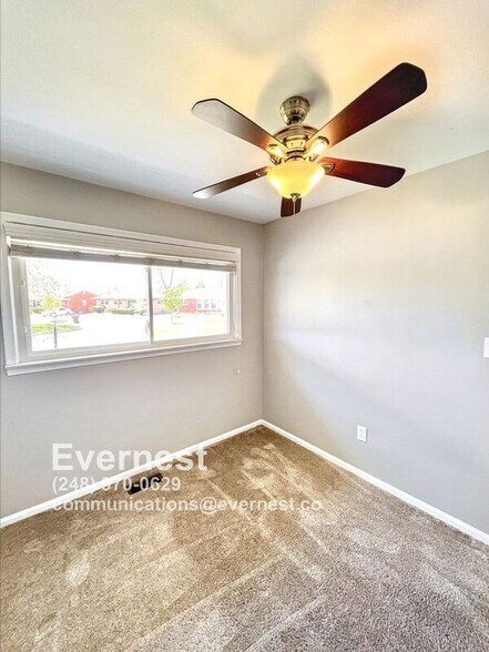 Building Photo - 20550 Blackstone Ct