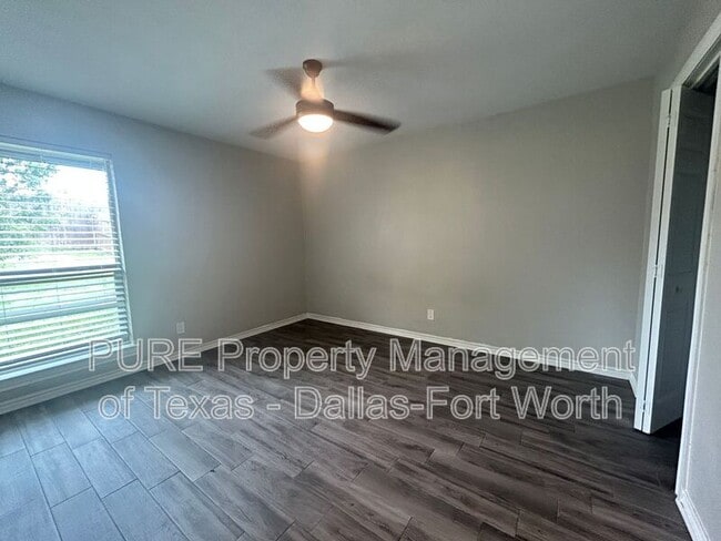 Building Photo - 6461 Starnes Rd