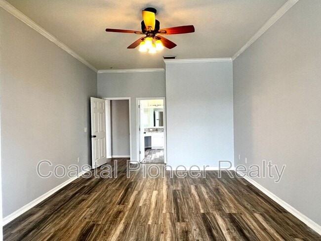 Building Photo - 18111 Sugar Brooke Dr