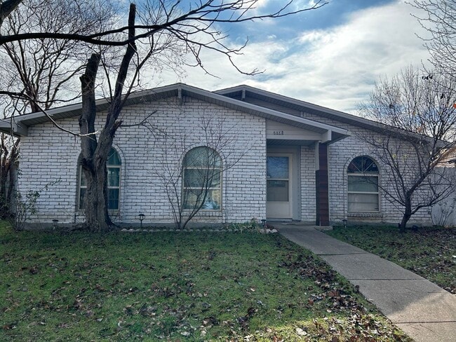 Primary Photo - Step inside and be captivated by the warmth of this House!