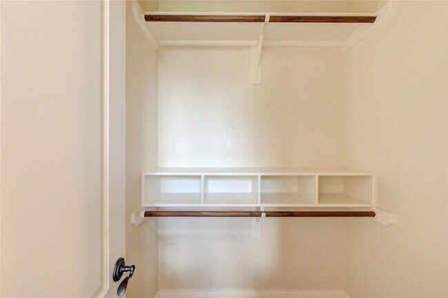 Building Photo - 4011 Westerdale Dr