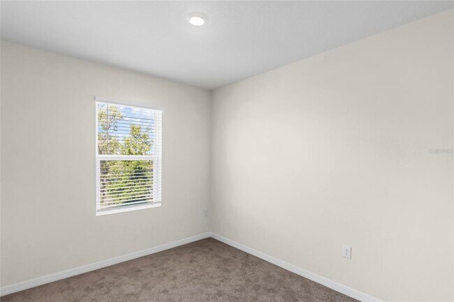 Building Photo - 2340 Penguin Blvd