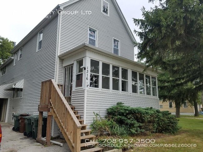 Building Photo - 1 bedroom in East Hazel Crest IL 60429