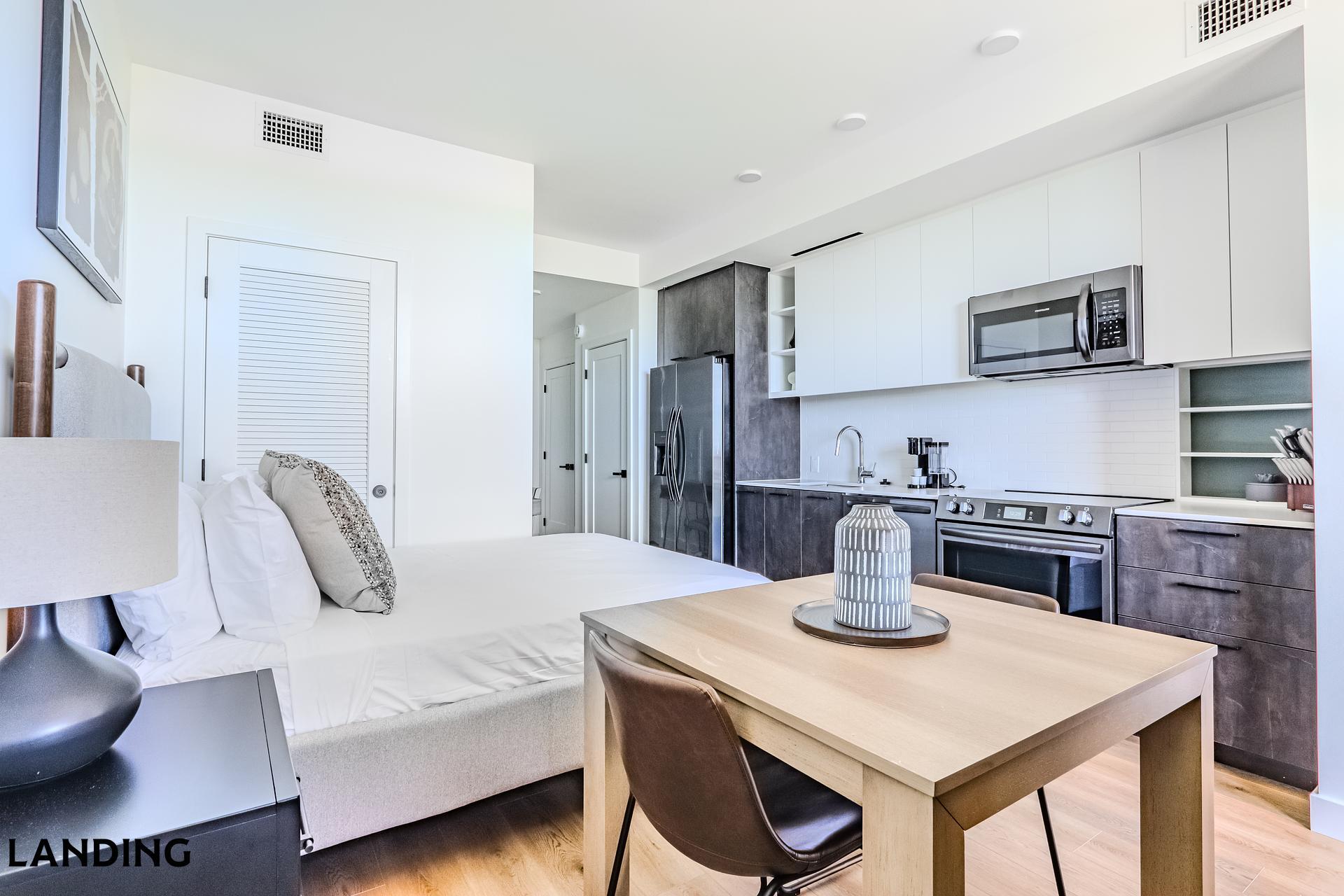 Building Photo - 632 Howard Rd SE