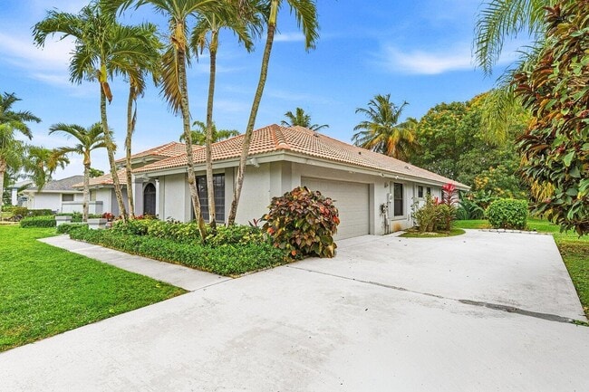 Building Photo - 13710 Callington Dr