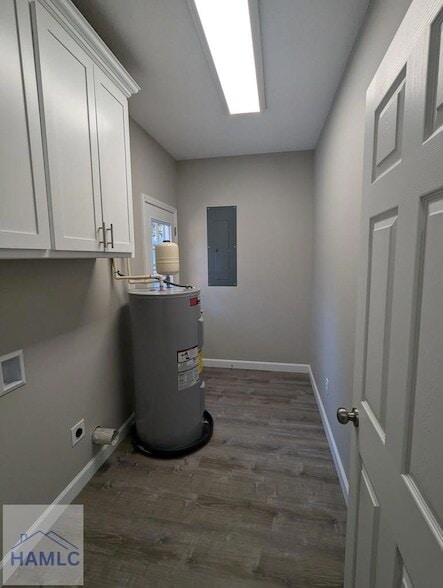 Building Photo - 277 Myrtle Ave