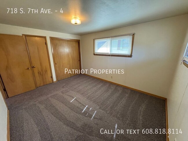 Building Photo - 718 S 7th Ave
