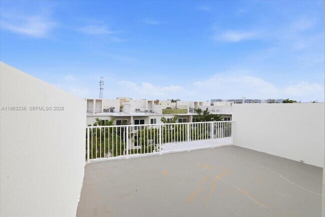 Building Photo - 25874 SW 144th Ct