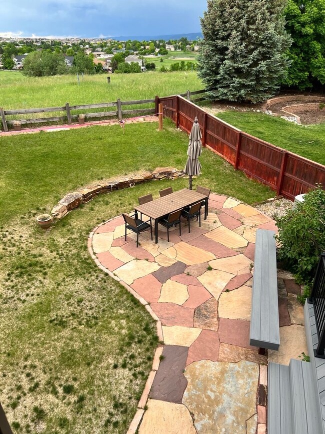 Building Photo - August 2025 - SFH 3 Bedroom + Bonus Room &...