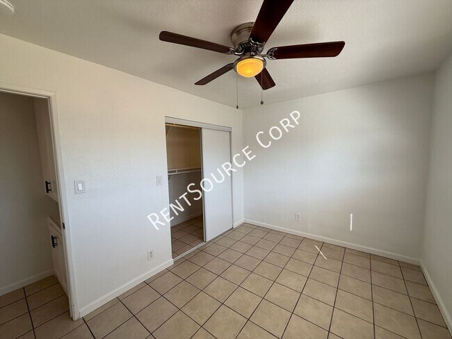 Building Photo - 4318 Ave L 2