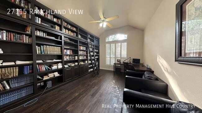 Building Photo - 27115 Ranchland Vw