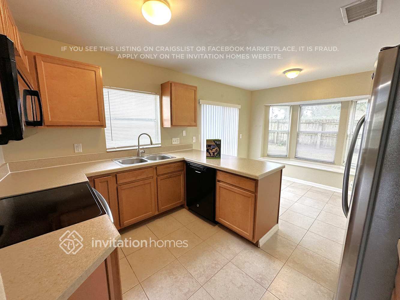Building Photo - 12767 Whiterapids Dr