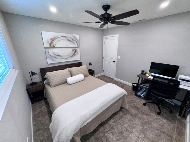 Building Photo - Fully Furnished - All Utilities Included -...