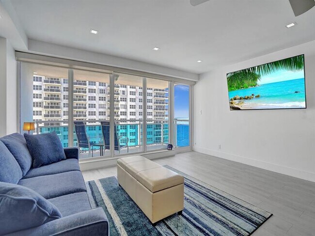 Building Photo - 3430 Galt Ocean Dr