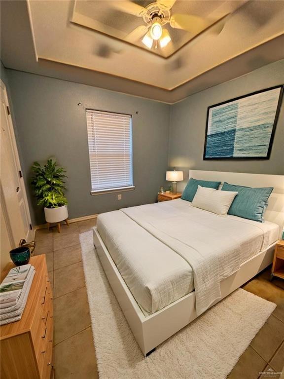 Building Photo - 15 Retama St