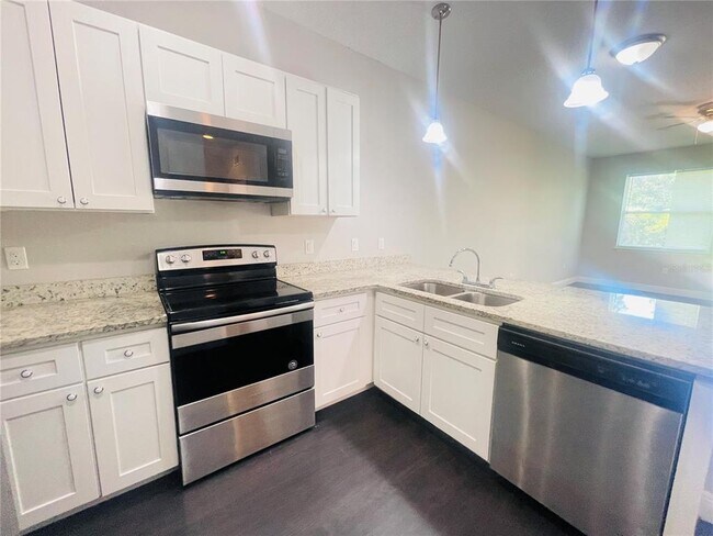 Building Photo - 1645 Cumin Dr