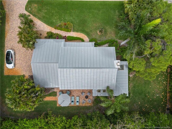 Building Photo - 3 Rio Vista Dr