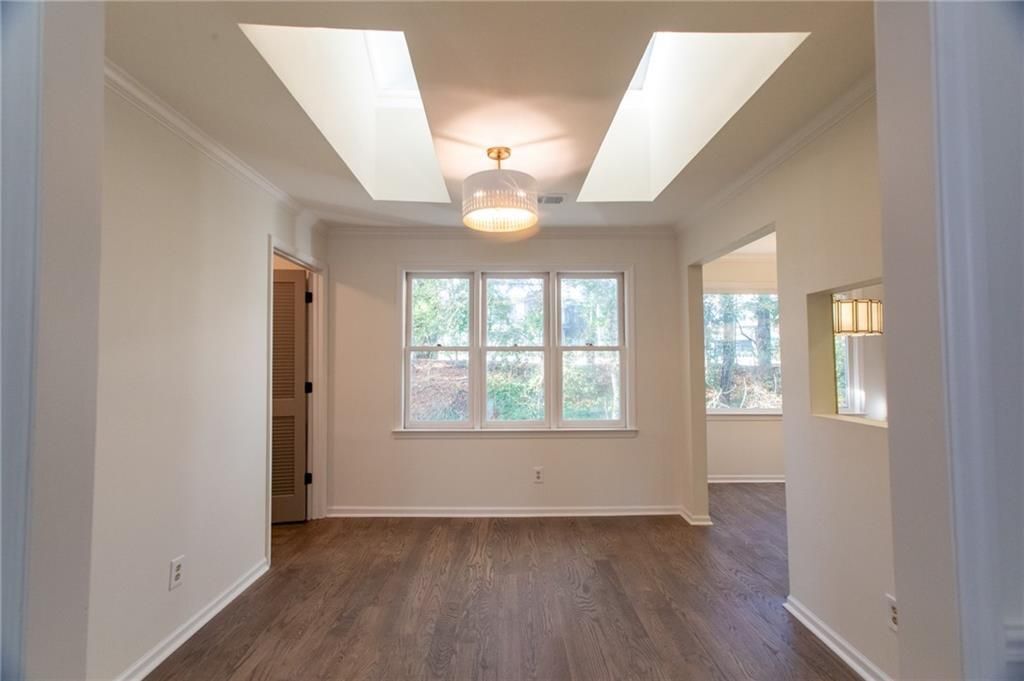 Building Photo - 45 St Claire Ln NE