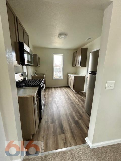 Building Photo - 1249 Davis Ave NW