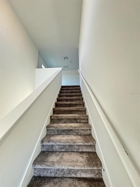 Building Photo - 724 Reggie Rd