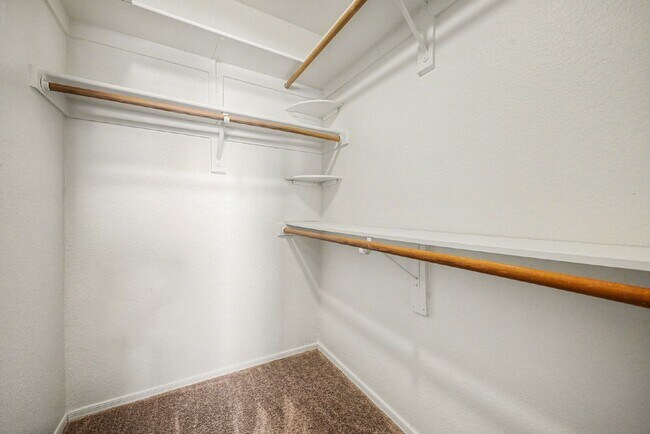 Building Photo - 6885 E Cochise Rd