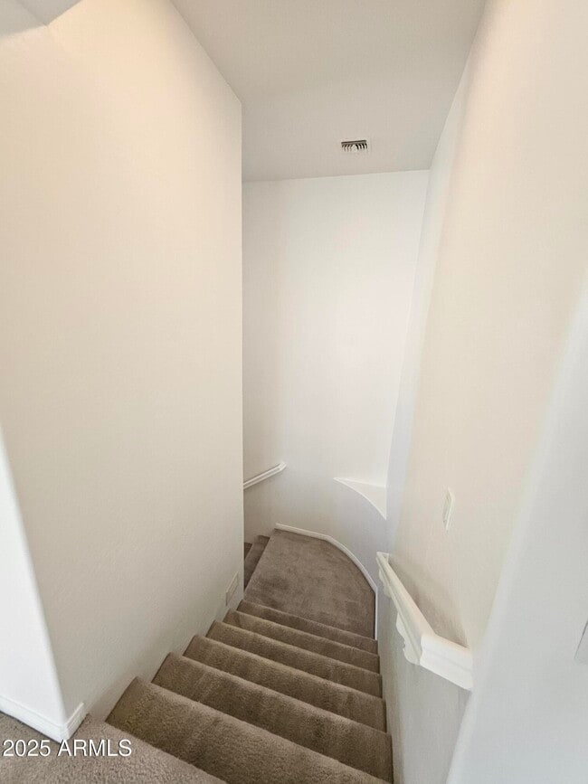 Building Photo - 19475 N Grayhawk Dr