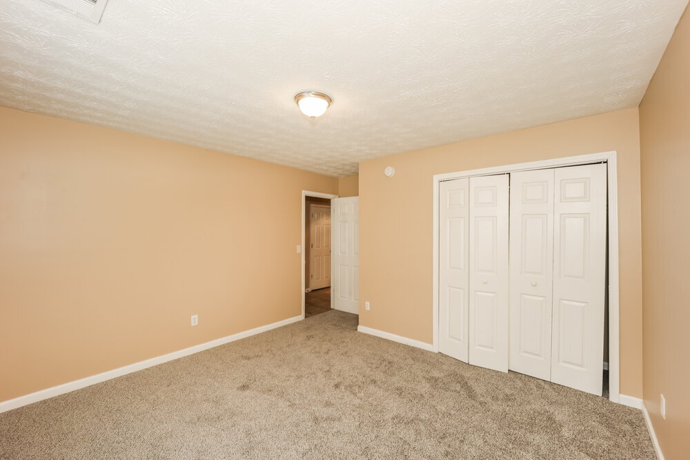 Building Photo - 468 Cathedral Dr