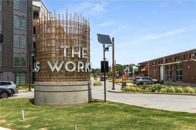 Building Photo - 1338 Booth Ave NW