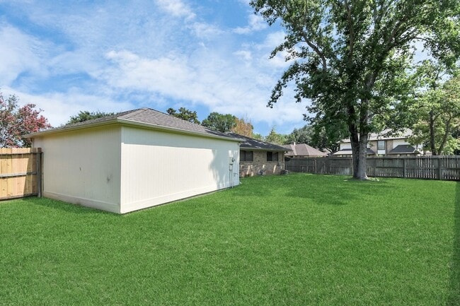 Building Photo - 2514 Trailside Ct