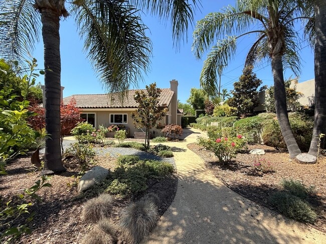 Primary Photo - Beautifully Updated 3 bedroom + Office/2 B...