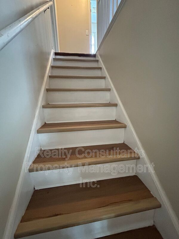 Building Photo - 600 Summerwalk Rd