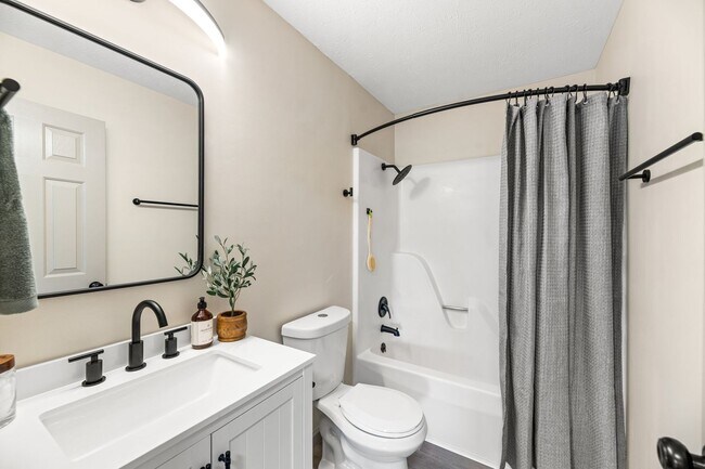 Building Photo - 4809 Cannon Ridge Dr