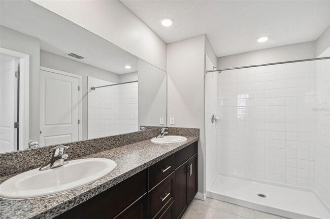 Building Photo - 7512 Samuel Ivy Dr