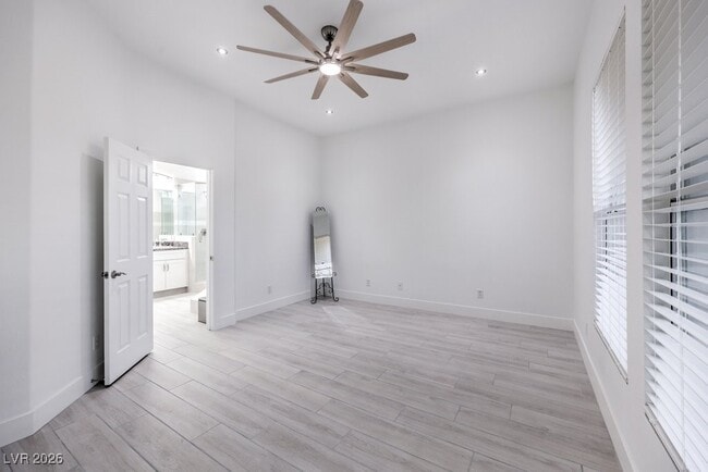 Building Photo - 111 Twin Towers Ave