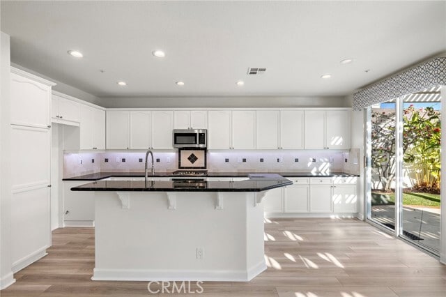 Building Photo - 5725 Calle Polvorosa