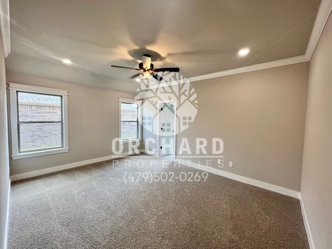 Building Photo - Tontitown- Single Family Home- Beautiful Wellington Plan- 9 Month Lease