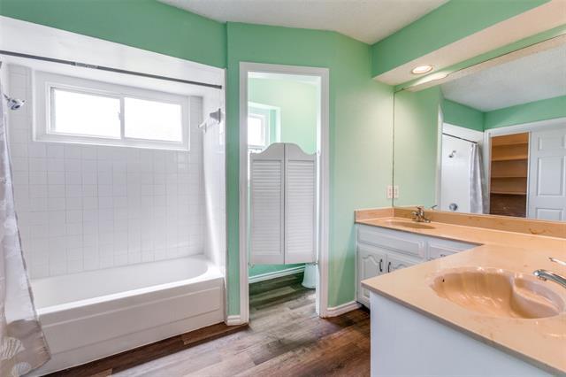 Building Photo - 1308 Choctaw Dr